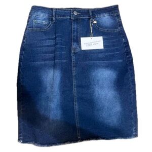 Women’s Large Denim Jean skirt